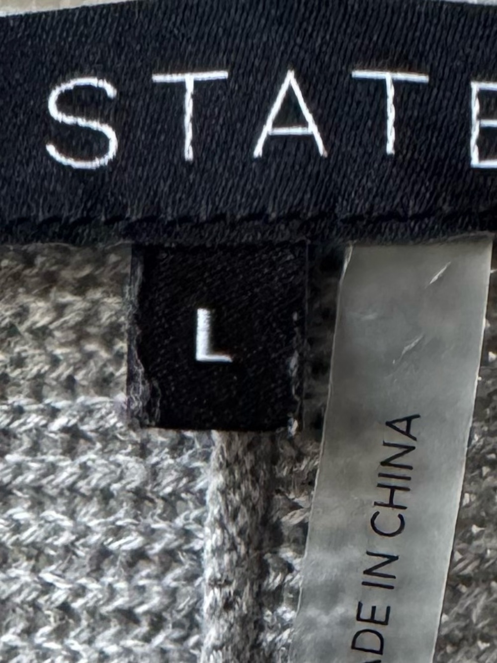 STATE Light Gray V-Neck Ribbed Knit Pullover - Picture 3 of 4